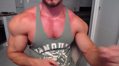 Snapshot of vecinito_ctb chatting on November 9, 10:57 am Toni Martins online show from November 9, 10:57 am