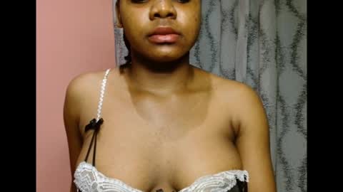 vee62 online show from April 17, 11:41 pm