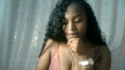 vee_quest online show from June 19, 8:56 pm