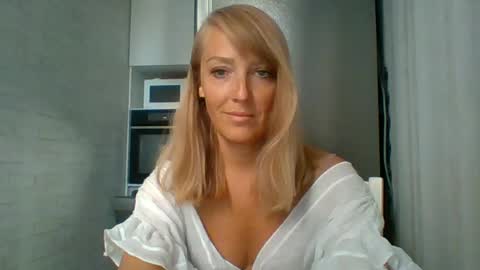 Veessa online show from July 2, 3:29 pm