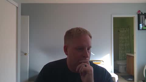 Snapshot of vegasbiman chatting on December 2, 8:44 pm vegasbiman online show from December 2, 8:44 pm