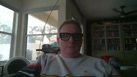 Snapshot of vegasbiman chatting on December 3, 11:02 pm vegasbiman online show from December 3, 11:02 pm