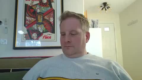 Snapshot of vegasbiman chatting on December 18, 10:57 pm vegasbiman online show from December 18, 10:57 pm