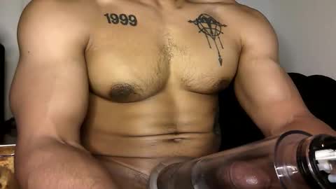 Snapshot of vegasluv702 chatting on October 22, 6:46 am Vegas Love online show from October 22, 6:46 am