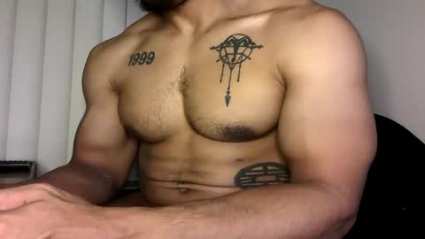 Snapshot of vegasluv702 chatting on November 14, 8:02 am Vegas Love online show from November 14, 8:02 am