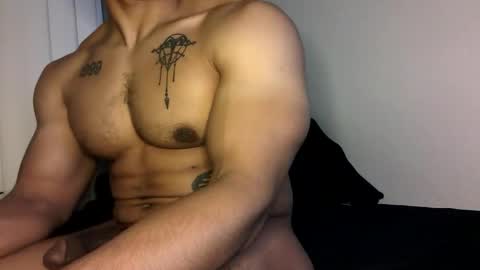 Snapshot of vegasluv702 chatting on November 24, 10:59 am Vegas Love online show from November 24, 10:59 am