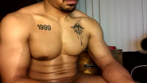 Vegas Love online show from January 9, 9:45 am