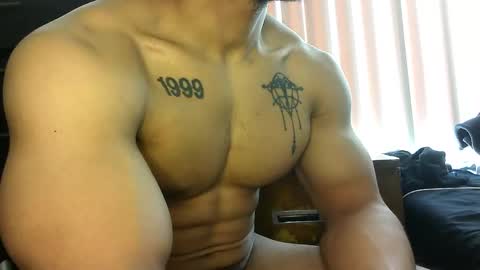 Vegas Love online show from January 31, 8:29 pm