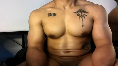 Vegas Love online show from June 16, 8:11 pm