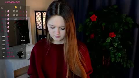 veliapascanik online show from February 19, 1:23 am