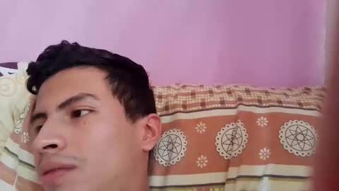 Snapshot of velk_hot1 chatting on January 30, 2:58 pm velk_hot1 online show from January 30, 2:58 pm