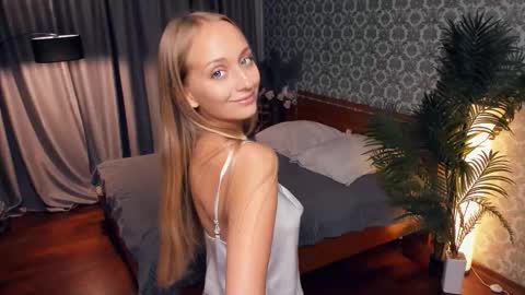 Eva online show from October 17, 11:57 am