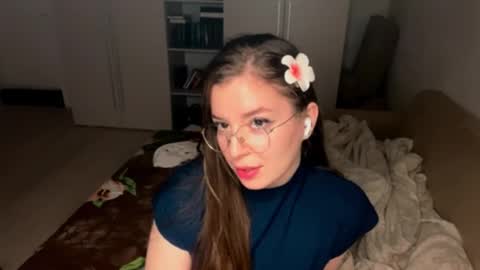 Snapshot of vellarecupero chatting on September 14, 9:25 pm Sana online show from September 14, 9:25 pm