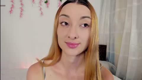 velvet_00 online show from June 25, 2:44 am