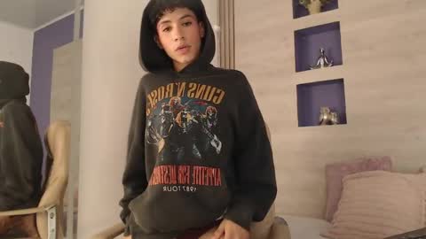 An online show from April 15, 5:14 am