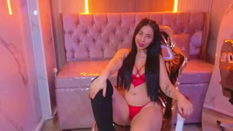 velvet_celeste_b online show from April 17, 12:41 pm