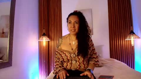 Emma Curly online show from April 24, 12:18 pm