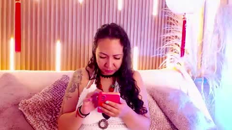 Emma Curly online show from May 9, 11:59 am