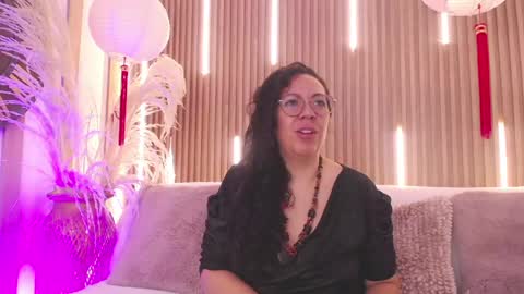 Emma Curly online show from May 29, 12:14 pm