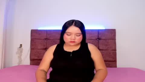 velvet online show from April 17, 11:57 am