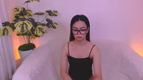 Velvet online show from June 21, 2:25 am