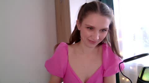 velvetaphrodisiaque online show from May 9, 3:50 pm