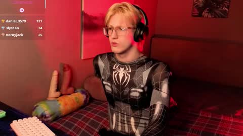 velvetbite online show from January 15, 1:16 pm