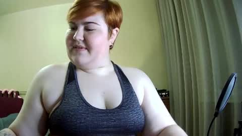 Snapshot of velvetcandy_ chatting on June 6, 3:50 pm velvetcandy_ online show from June 6, 3:50 pm