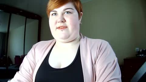 Snapshot of velvetcandy_ chatting on June 18, 9:36 am velvetcandy_ online show from June 18, 9:36 am