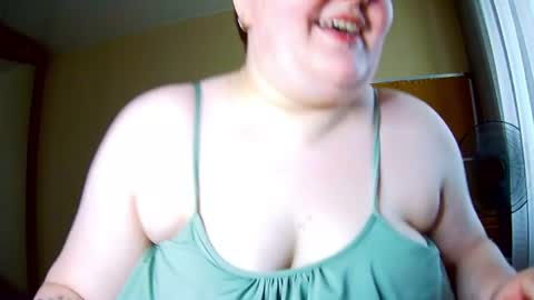 Snapshot of velvetcandy_ chatting on July 14, 10:21 am velvetcandy_ online show from July 14, 10:21 am