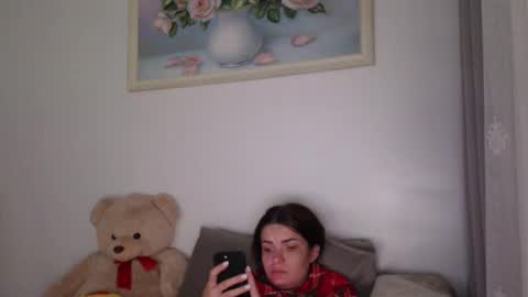 Snapshot of velvetmoon123 chatting on November 21, 8:51 pm velvetmoon123 online show from November 21, 8:51 pm