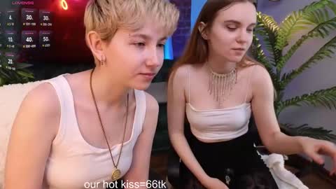 CLEOshort hair  TIna long hair  online show from February 26, 2:36 pm