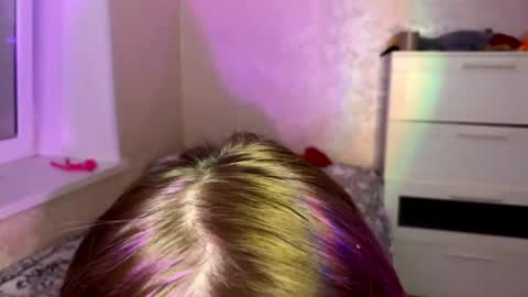 Lasly online show from April 19, 2:38 pm