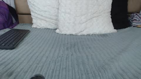 veneno hot online show from January 16, 8:25 pm