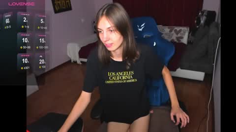 Snapshot of veneradi615 chatting on December 14, 4:09 pm veneradi615 online show from December 14, 4:09 pm