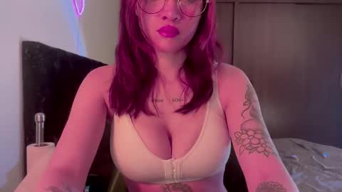 Snapshot of venicebtch666 chatting on November 4, 11:31 am Lanna online show from November 4, 11:31 am