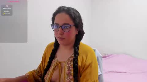 Snapshot of venus_cat_ chatting on November 9, 1:15 am Venus online show from November 9, 1:15 am