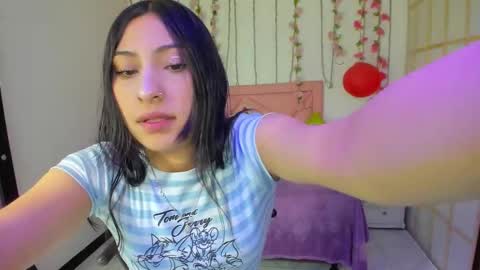 Snapshot of venus_latin_01 chatting on September 9, 8:08 pm Mary online show from September 9, 8:08 pm