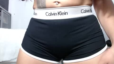 venus_menoza online show from December 7, 2:53 am