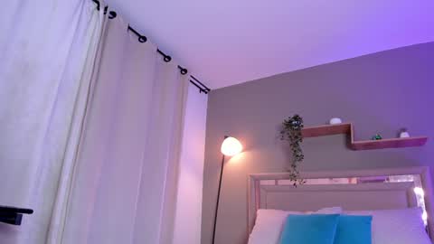 venus_reid online show from January 4, 8:06 am