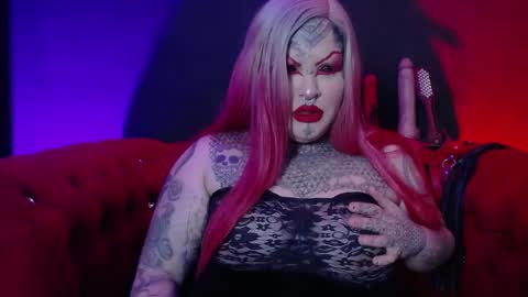 Venus Ink online show from November 6, 4:13 am