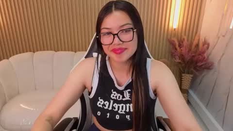 Venus  online show from November 21, 8:07 pm