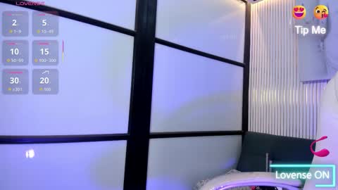 Snapshot of venuscoleman_ chatting on February 6, 8:56 pm Venus online show from February 6, 8:56 pm