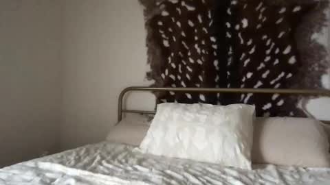 Snapshot of venustheflytrap chatting on November 21, 8:29 pm venustheflytrap online show from November 21, 8:29 pm