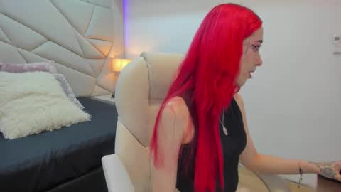 venusxneo online show from September 17, 7:59 pm