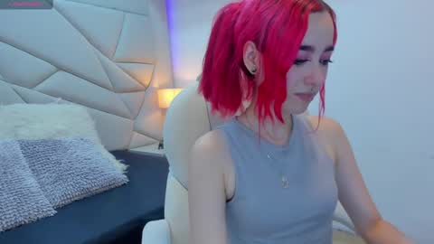 venusxneo online show from September 24, 8:01 pm