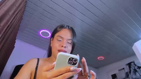 Snapshot of venuzconor chatting on March 2, 8:05 am ---Venuz--- online show from March 2, 8:05 am