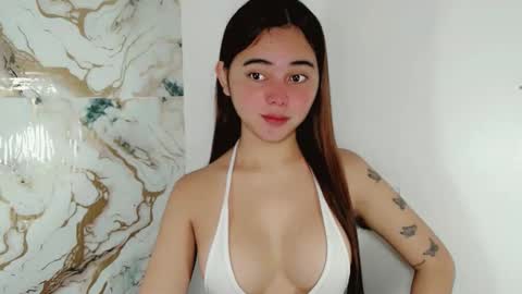 Snapshot of veola_sexy chatting on October 29, 2:47 am veola_sexy online show from October 29, 2:47 am