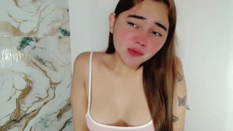 Snapshot of veola_sexy chatting on November 15, 10:37 pm veola_sexy online show from November 15, 10:37 pm