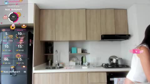 Vera online show from February 23, 9:34 pm